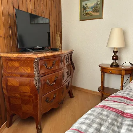 Logement Entier: Appartement. Chez Gilbert * Crans-Montana