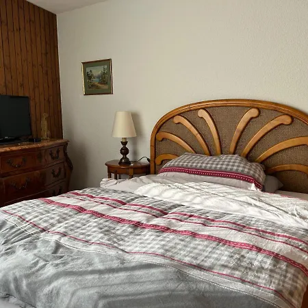 Entier: Appartement. Chez Gilbert Апартаменты