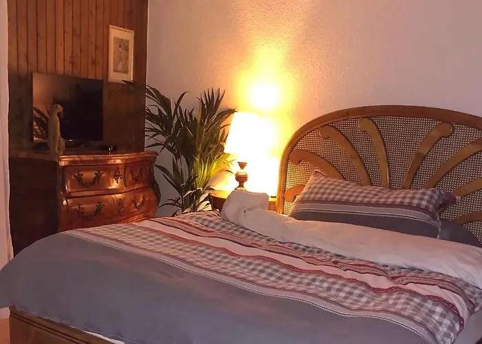 Logement Entier: Appartement. Chez Gilbert 公寓 *