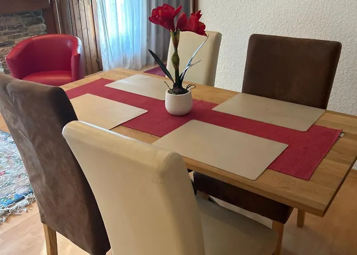 Logement Entier: Appartement. Chez Gilbert 克莱恩 蒙塔纳