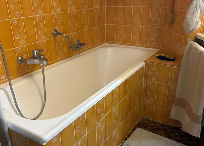 Logement Entier: Appartement. Chez Gilbert Apartamento Crans-Montana